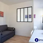 Studio Acropolis District